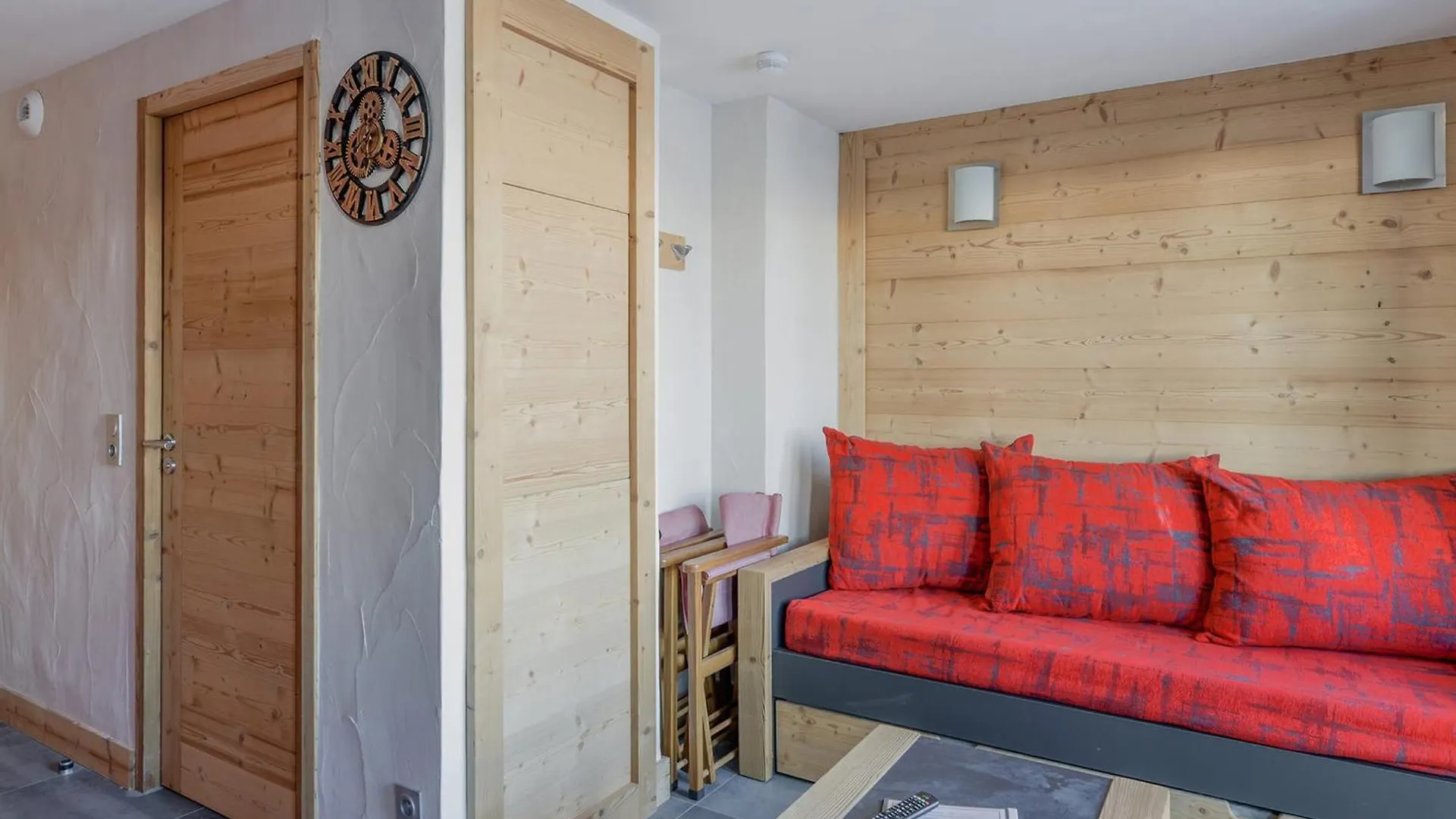Studio Renove Avec Parking Gratuit, Retour Ski Aux Pieds - Fr-1-181-2392 La Plagne-Tarentaise Francia